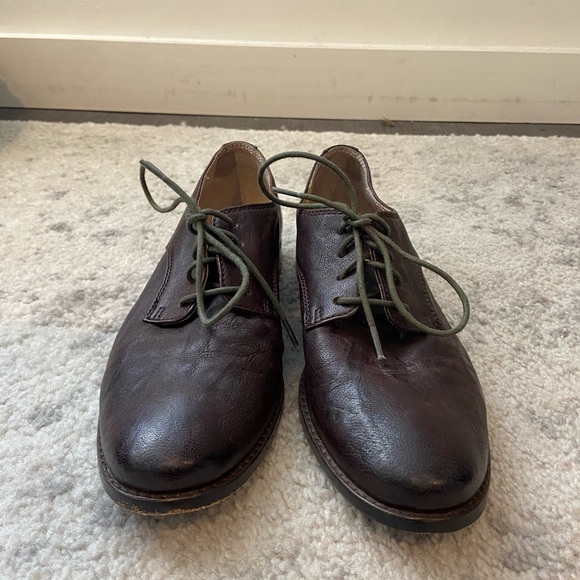 Frye Anna Brown Leather Oxford Shoe - Picture 2 of 5